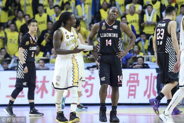 app官网-关于窗口期欧篮联焦点战，明尼苏达森林狼防线松动，球迷炸锅，阵容厚度经受考验的信息-app官网