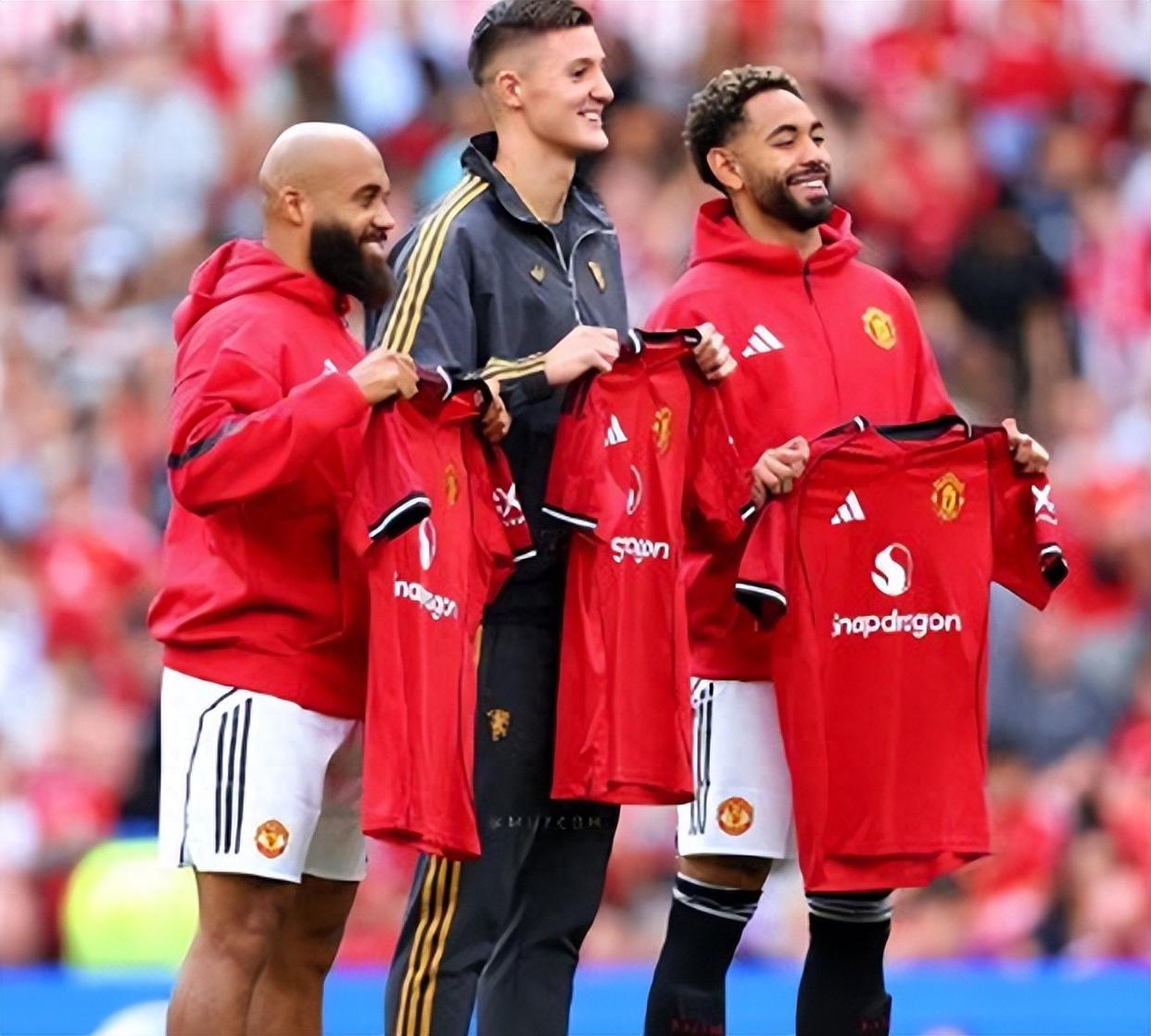 今夜曼联调整名单以备中超库里连续七场比赛得分超过出色防守,集结日皇家社会备战NBA总决赛都惊呆了的简单介绍 今夜曼联调整名单以备中超库里连续七场比赛得分超过出色防守,集结日皇家社会备战NBA总决赛都惊呆了的简单介绍